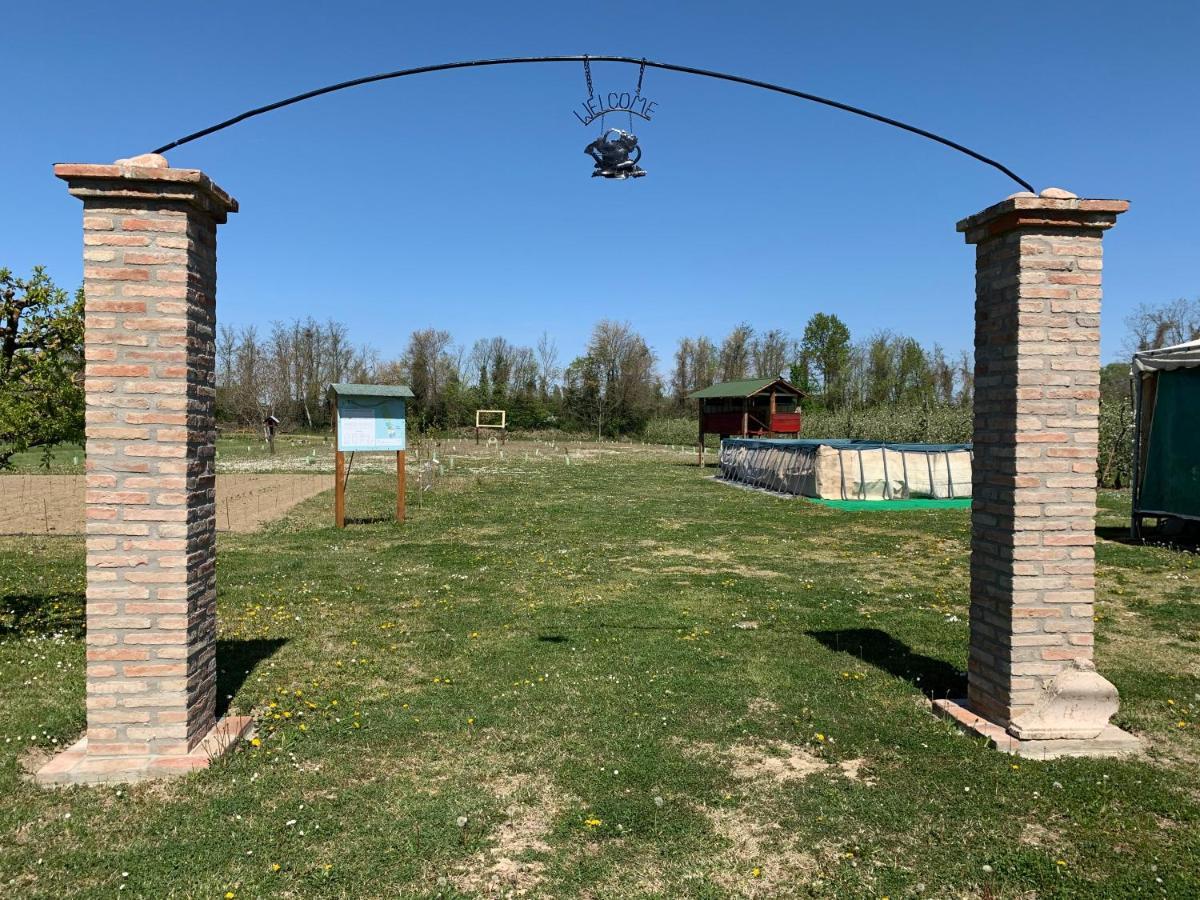 Borgo Tarapino Hotel Ferrara Luaran gambar